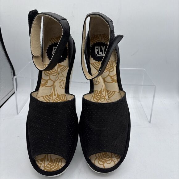 Fly London Women’s Yake Perforated Black Leather Sandals Wedge Heels EU39 US8.5 - Picture 5 of 13